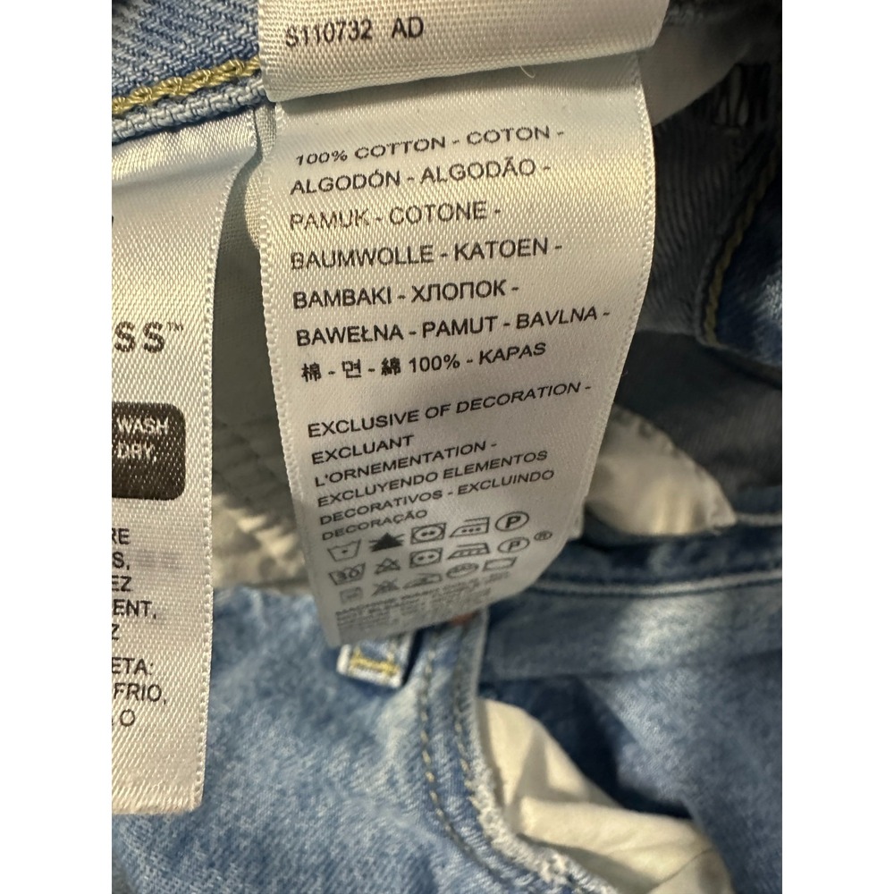 Levi's Low Pro Straight Jeans Women's Size 29 Light Wash Blue Denim Relaxed EUC - Picture 7 of 14